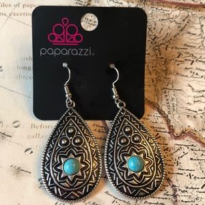 3/$12 paparazzi silver tone turquoise earrings